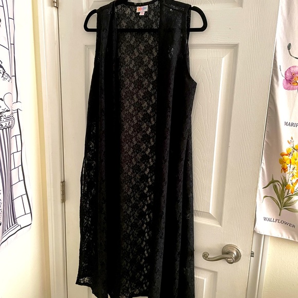 LulaRoe Black Lace Joy sz Med